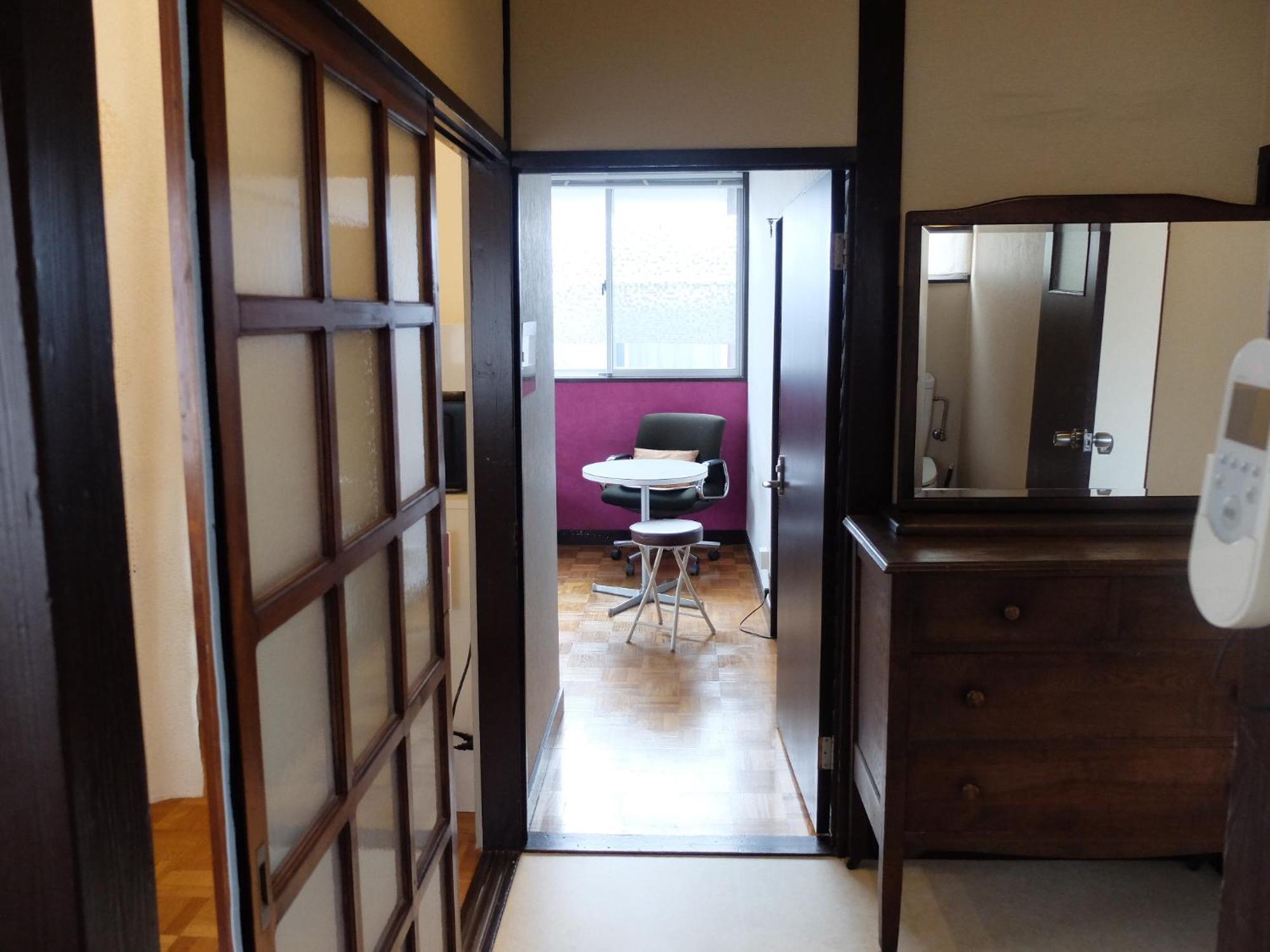 Отель Kitazawa Cozy House Токио Номер фото
